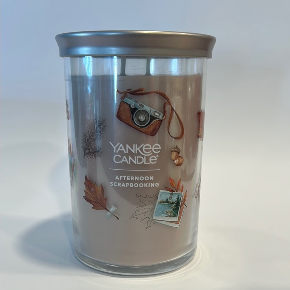 Yankee ‘Afternoon Scrapbooking’ candle 🕯️ 
Brand New!! 
2 wicks!